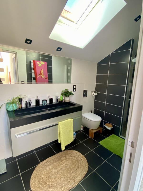 Loft - 140 m² - 4 pièces