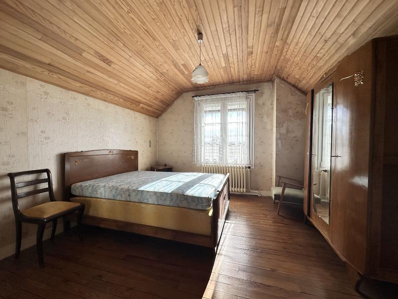 Maison - 95 m² - 4 pièces