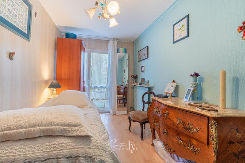 Appartement - 97 m² - 5 pièces