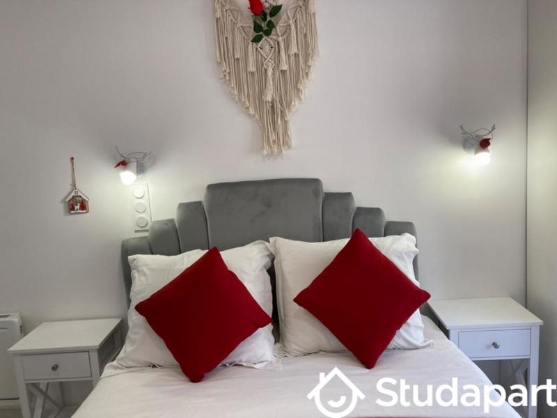 Chambre - 12 m² - 1 pièce