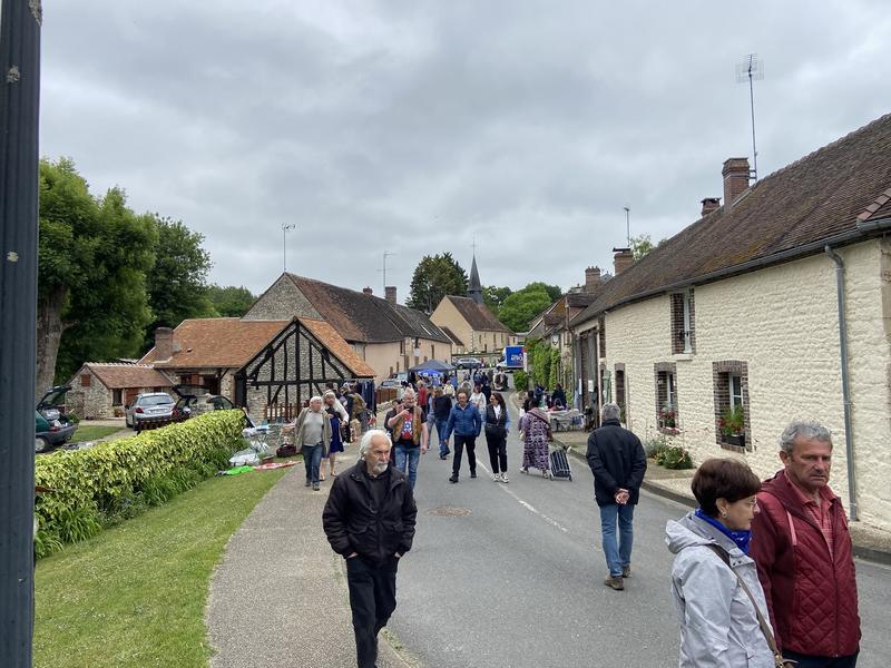 Brocante &amp; Marche Gastronomique et Commercial