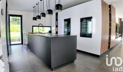 Maison de maîtres - 208 m² - 6 pièces