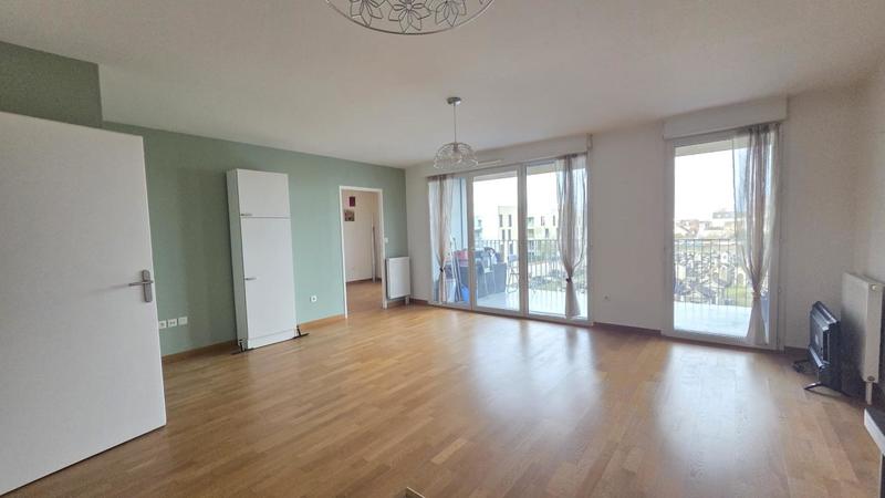 Appartement ancien - 75 m² - 4 pièces