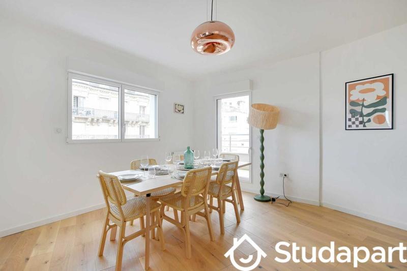 Appartement - 97 m² - 3 pièces