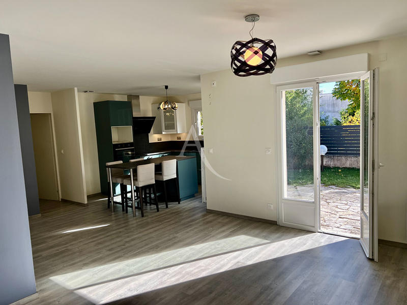 Maison - 126 m² - 6 pièces