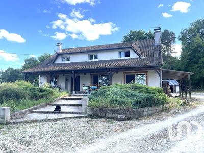 Maison de campagne - 226 m² - 9 pièces