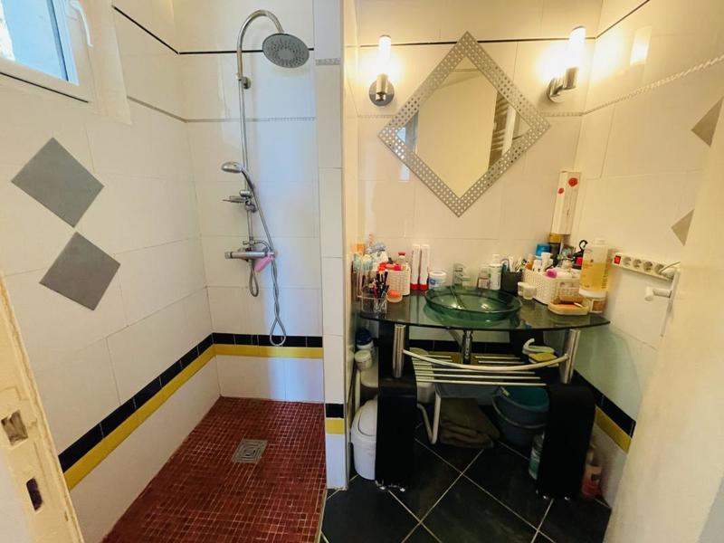 Maison - 196 m² - 5 pièces