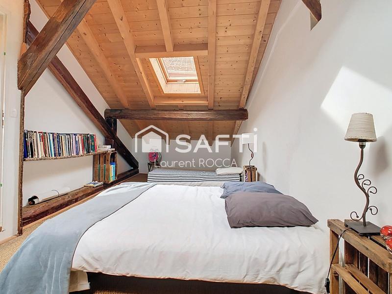 Maison - 140 m² - 5 pièces