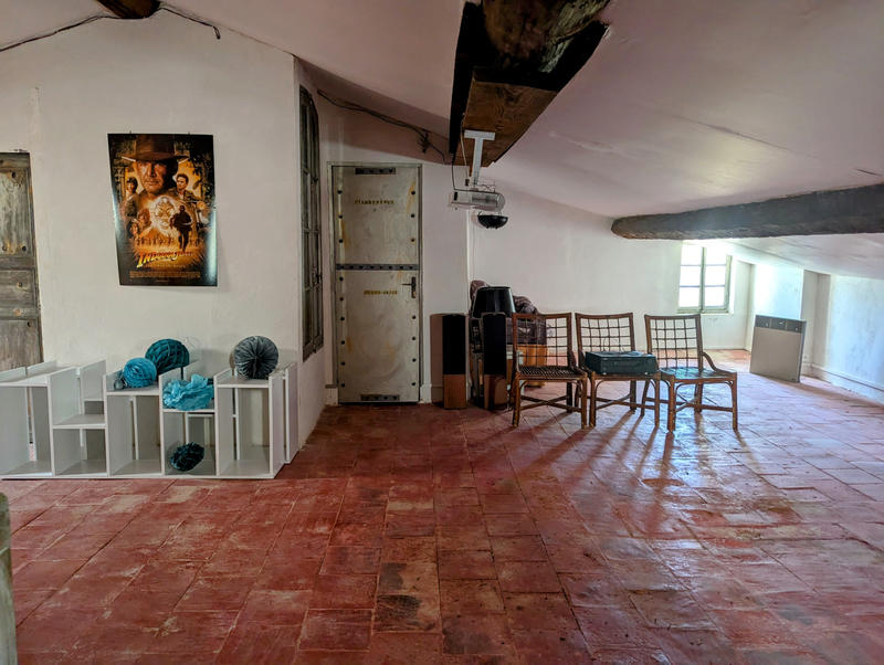 Propriété - 300 m² - 9 pièces