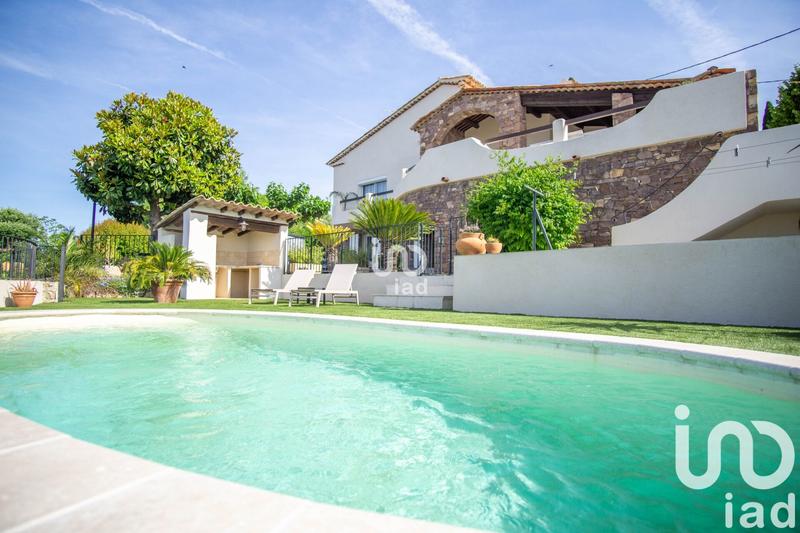 Maison - 315 m² - 14 pièces