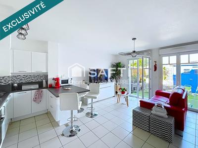 Maison de ville - 80 m² - 4 pièces