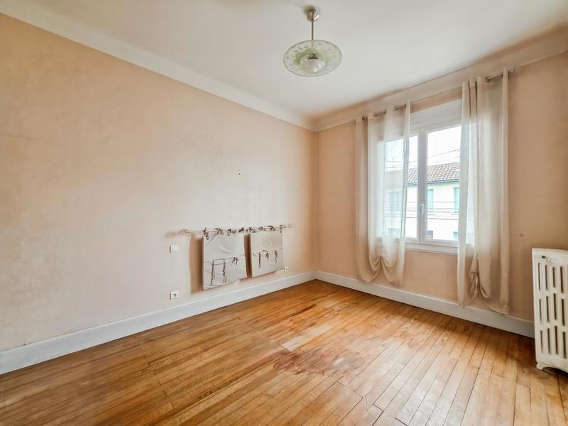 Maison - 136 m² - 6 pièces