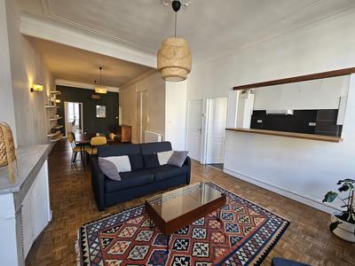 Appartement - 85 m² - 3 pièces