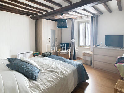 Maison - 97 m² - 5 pièces