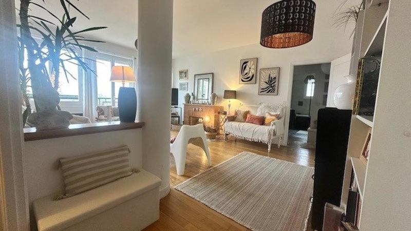 Appartement - 104 m² - 5 pièces