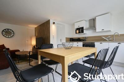 Chambre - 12 m² - 1 pièce