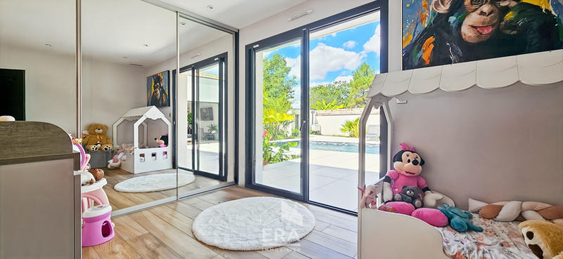 Maison - 160 m² - 6 pièces