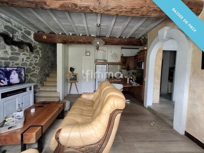 Maison en pierre - 87 m² - 4 pièces