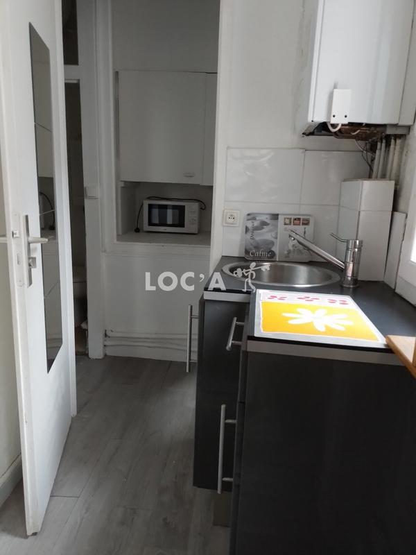 Studio - 12 m² - 1 pièce