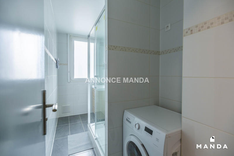 Chambre - 10 m² - 5 pièces