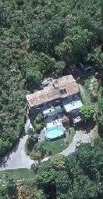 Maison - 205 m² - 7 pièces