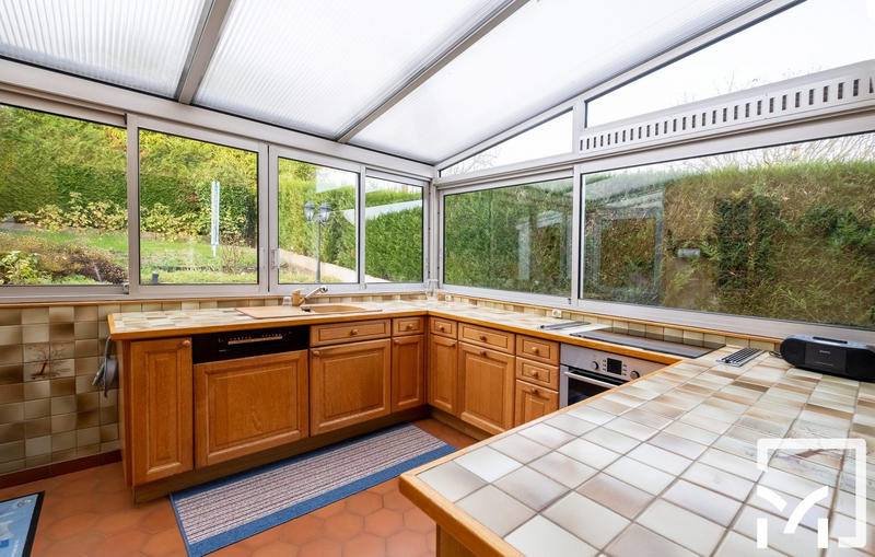 Maison - 98 m² - 6 pièces