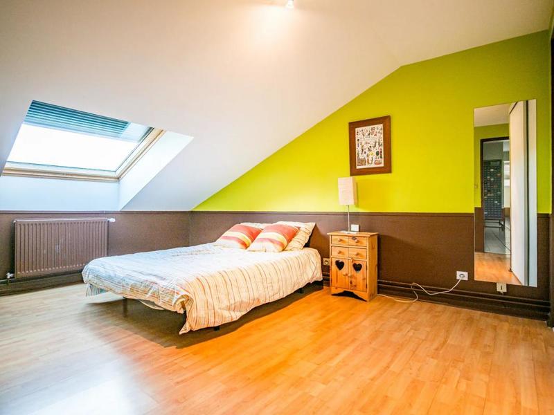 Appartement - 218 m² - 6 pièces