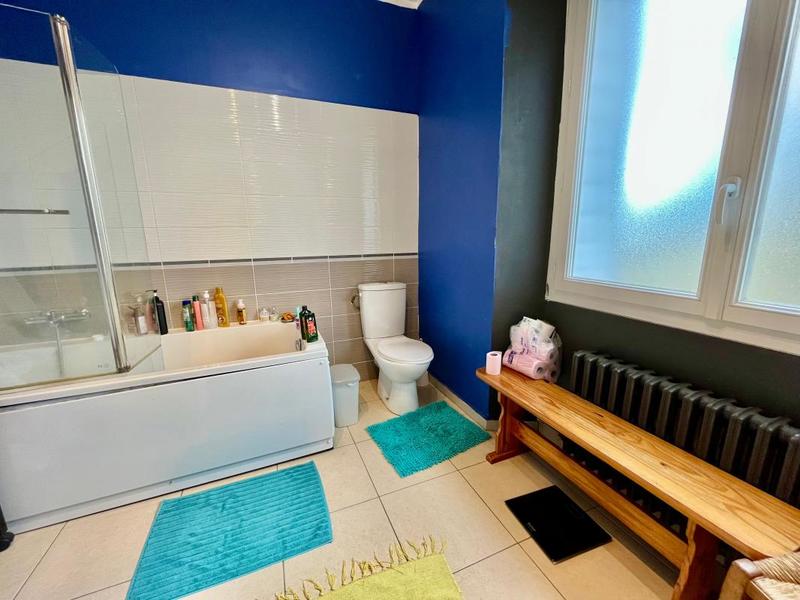 Maison - 94 m² - 4 pièces