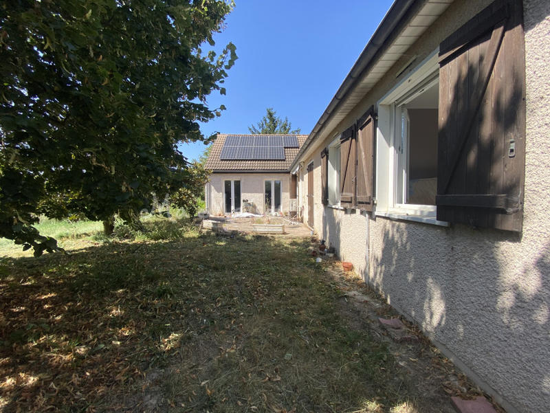 Maison - 102 m² - 6 pièces