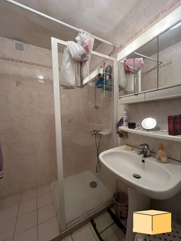 Maison - 93 m² - 5 pièces