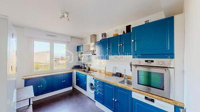 Appartement - 102 m² - 4 pièces