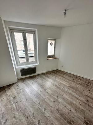 Appartement - 70 m² - 4 pièces