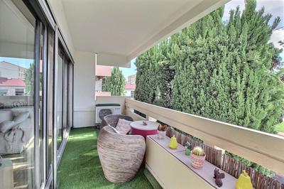 Appartement - 80 m² - 3 pièces