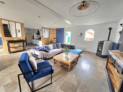 Maison - 195 m² - 6 pièces