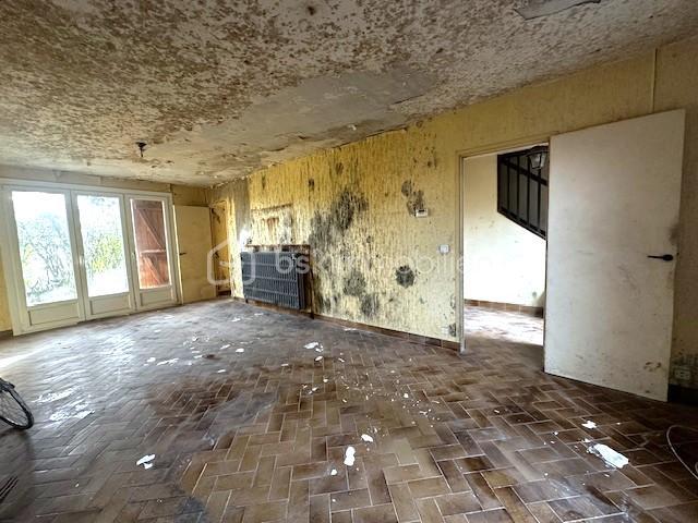 Maison - 85 m² - 5 pièces