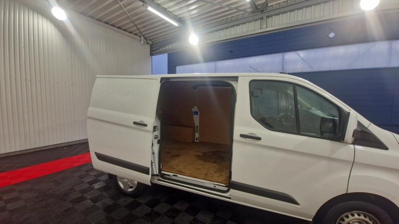 Ford Transit Custom 300 L1h1 2.0 Ecoblue 130 Trend Business