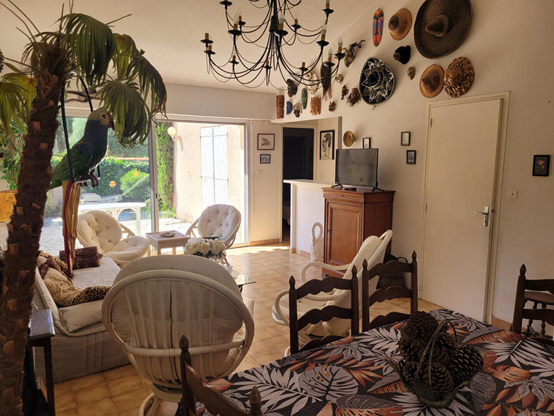 Maison - 93 m² - 5 pièces