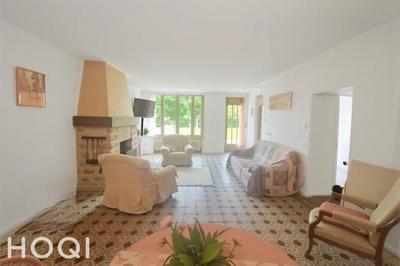 Maison - 190 m² - 7 pièces