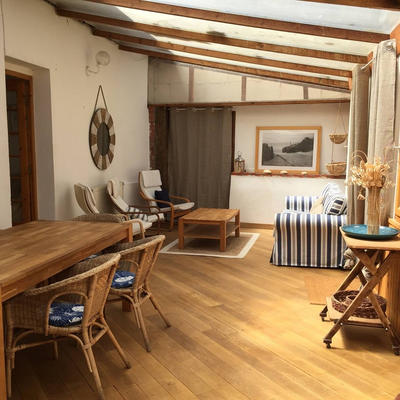 Maison - 528 m² - 25 pièces