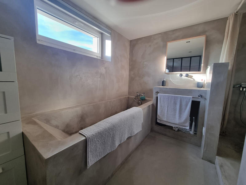 Maison - 169 m² - 6 pièces