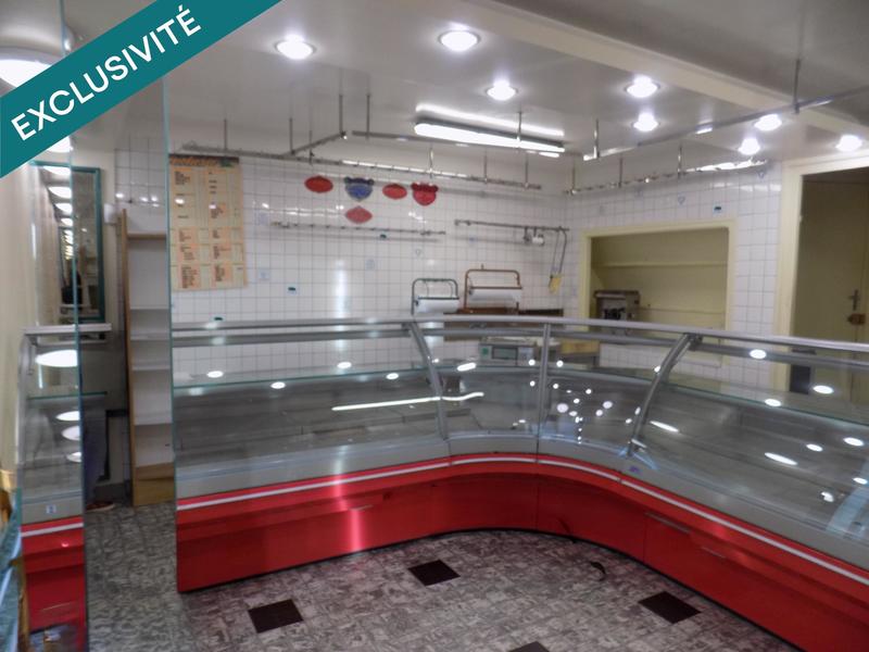 Local commercial - 101 m² - 7 pièces