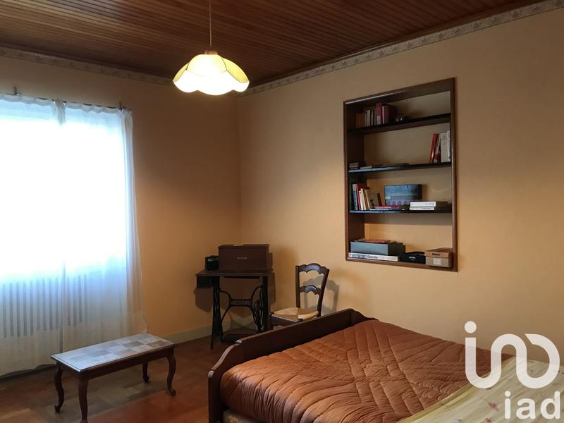 Maison - 182 m² - 7 pièces