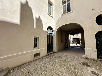 Appartement - 93 m² - 3 pièces