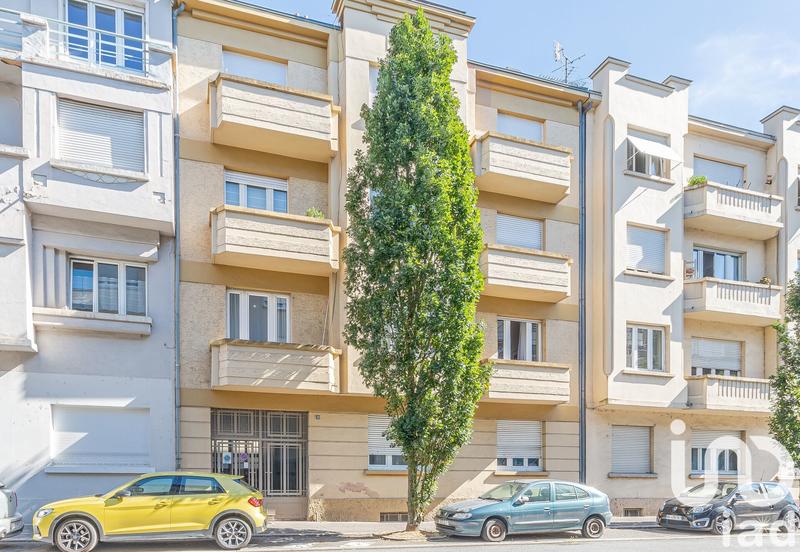 Appartement - 94 m² - 4 pièces