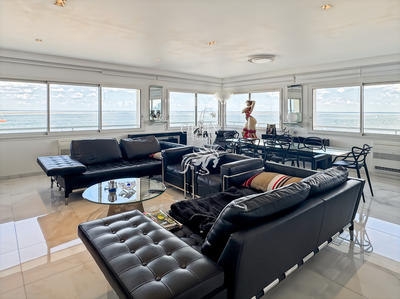 Appartement - 120 m² - 4 pièces