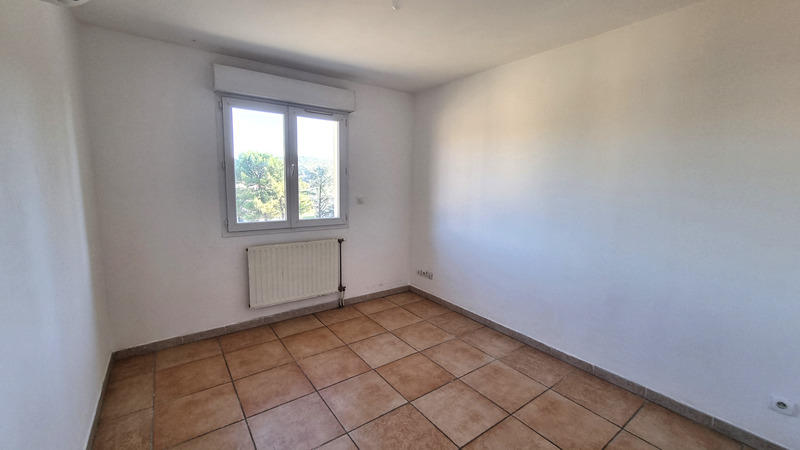 Immeuble - 834 m² - 34 pièces