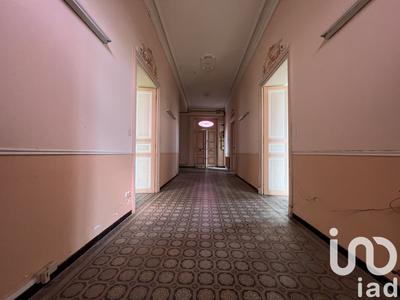 Maison - 430 m² - 10 pièces