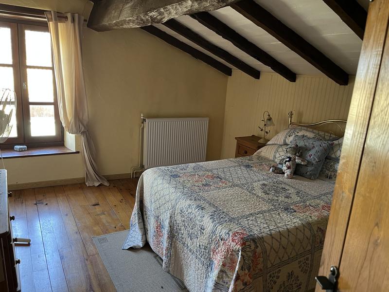 Maison traditionnelle - 350 m² - 14 pièces