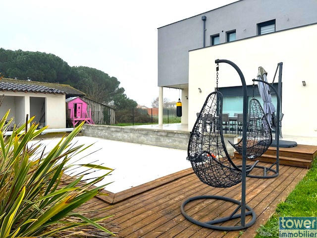 Maison - 163 m² - 6 pièces