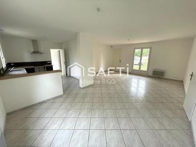 Maison - 98 m² - 5 pièces